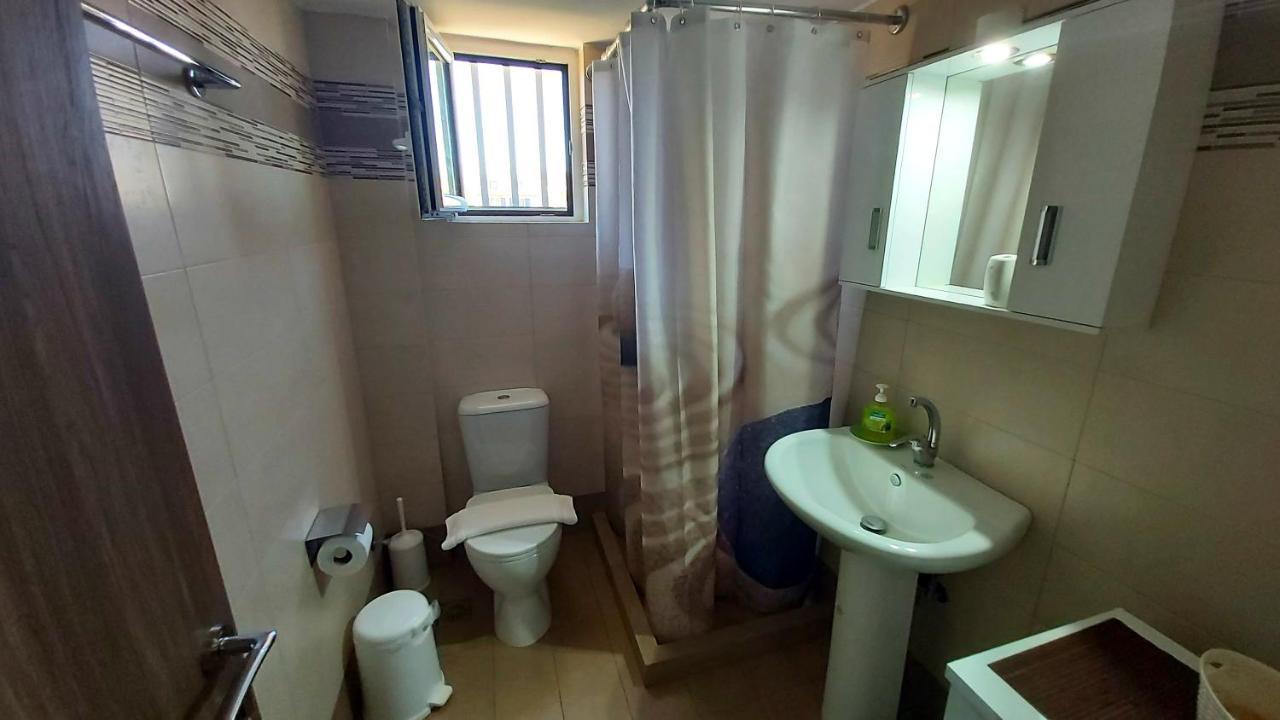 Nikko'S Apartments Elafonisos Екстер'єр фото